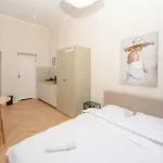 Rentplanet - Studio Plac Matejki