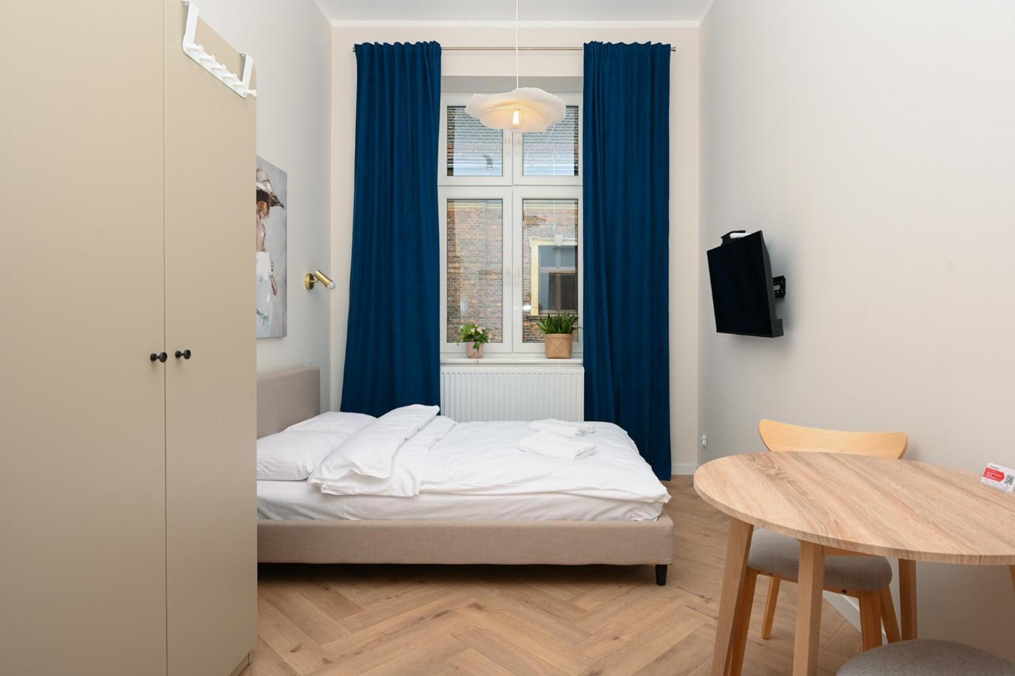 Apartment Rentplanet - Plac Matejki Krakow